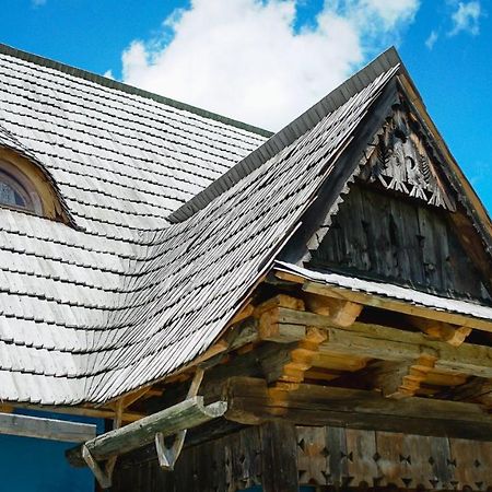 Surdesti  Iz De Maramures Rural Hotel (Adults Only) מראה חיצוני תמונה