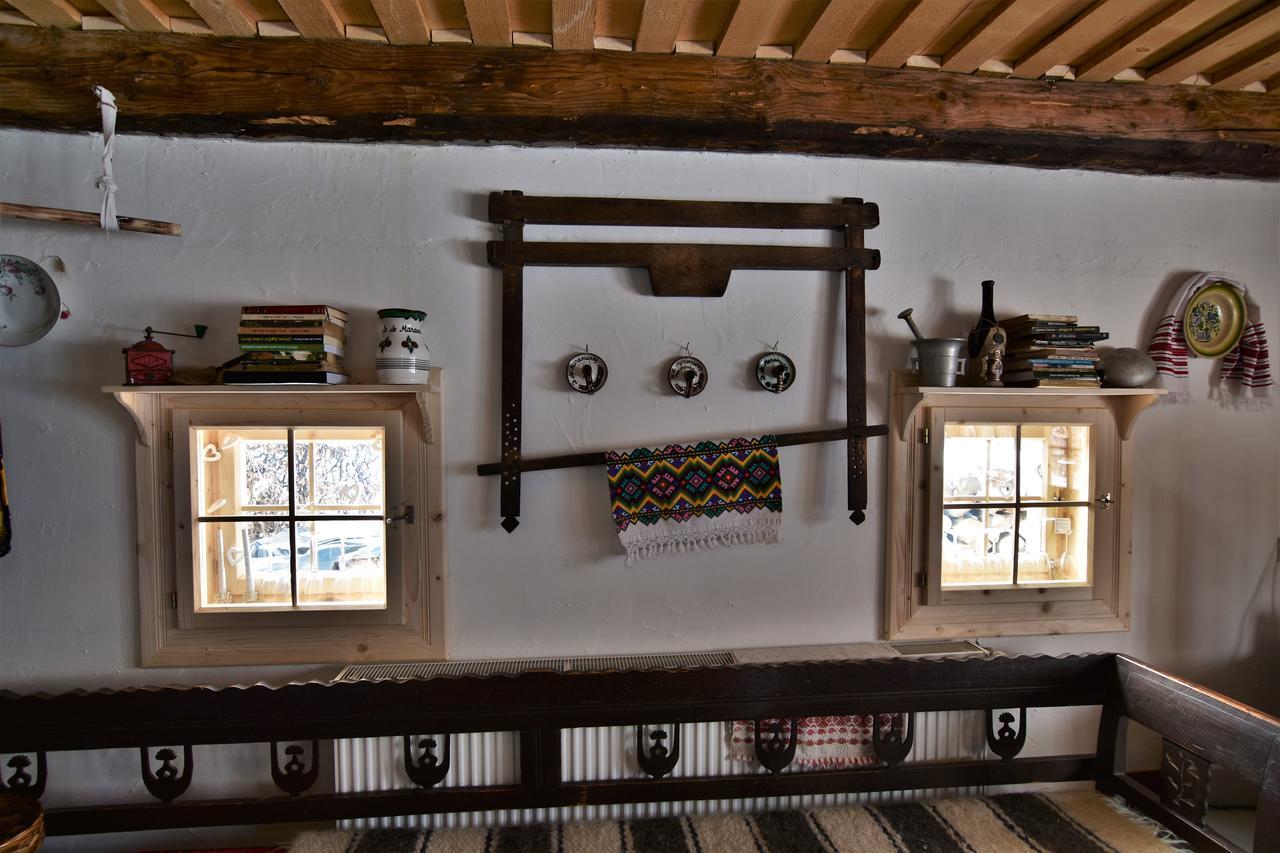 Surdesti  Iz De Maramures Rural Hotel (Adults Only) מראה חיצוני תמונה